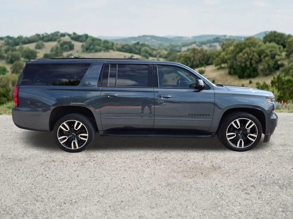Used 2019 Gray Chevrolet Premier image 13