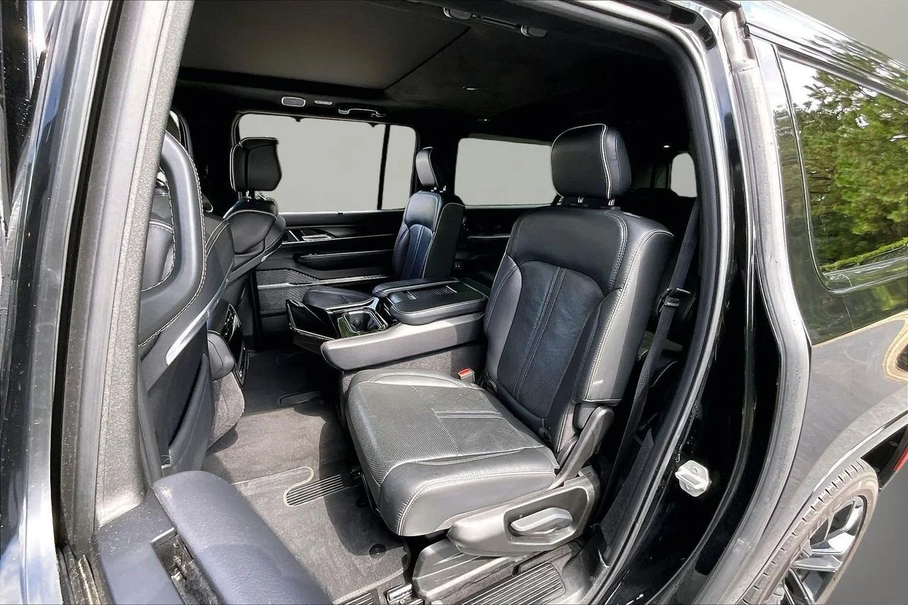 Used 2024 Black Jeep Series II image 22