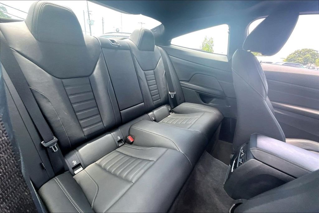 Used 2023 Black BMW M440i image 20