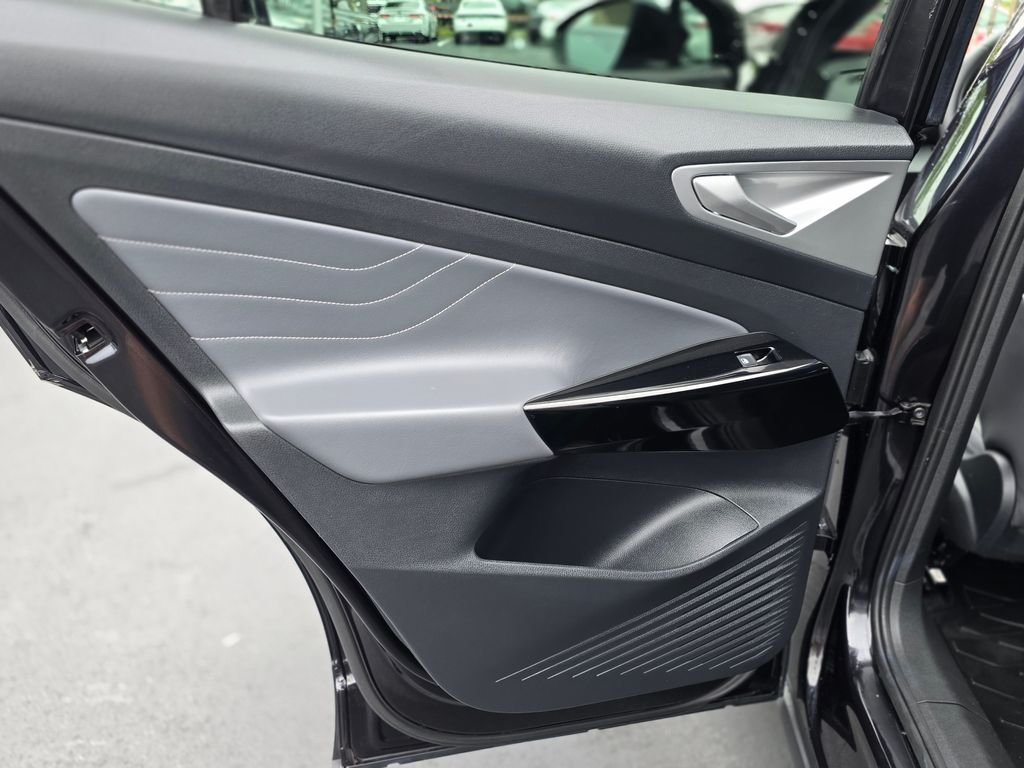 2023 Volkswagen ID.4 PRO S - Photo 20