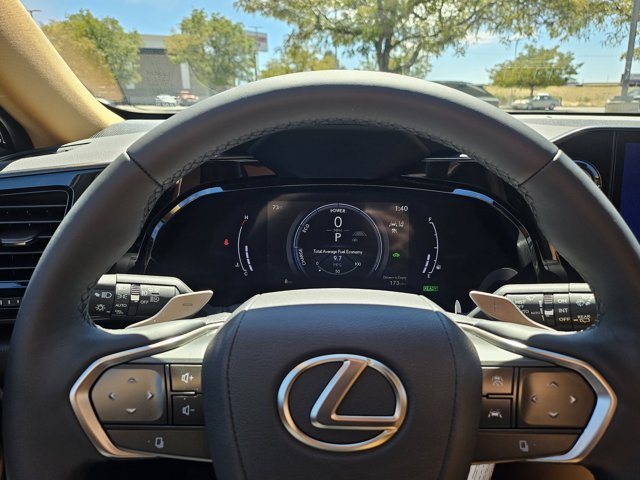 New 2026 Ultra White Lexus PREMIUM image 18