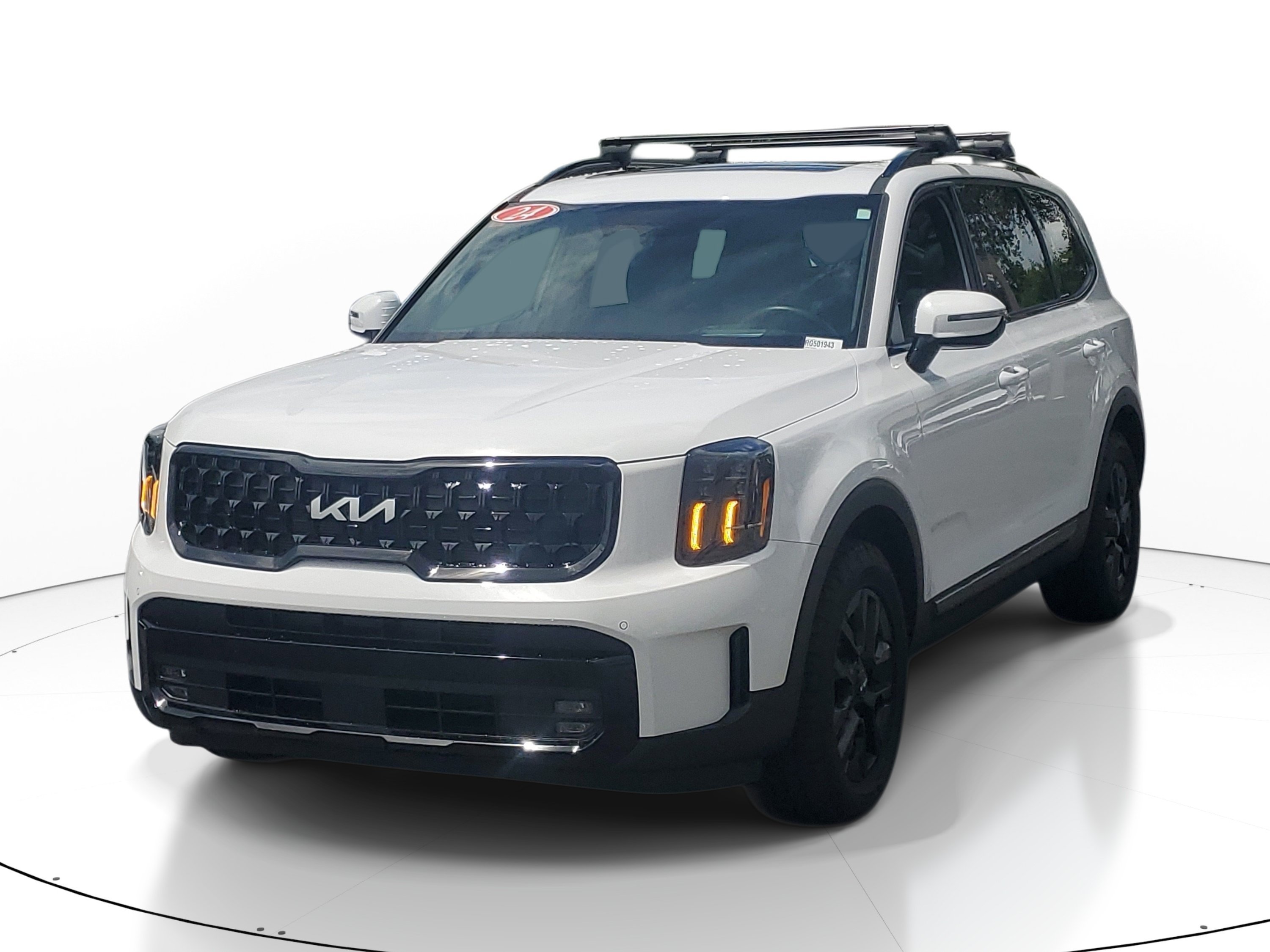Used 2024 Glacial White Pearl Kia SX Prestige X-Pro image 3