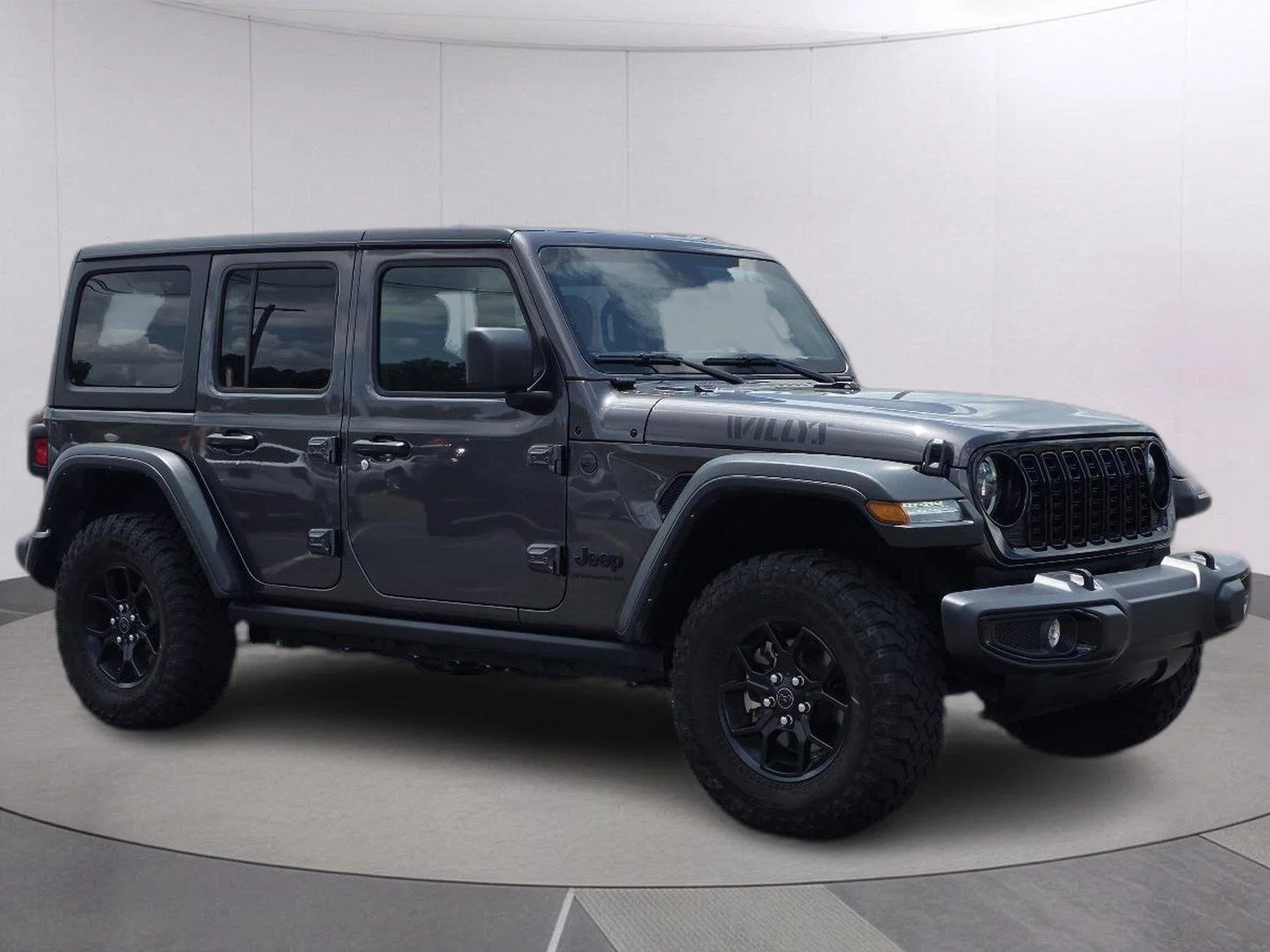 Used 2025 Granite Crystal Metallic Clearcoat Jeep Willys image 3