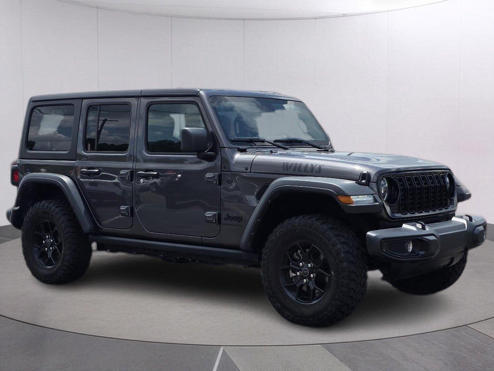 Used 2025 Granite Crystal Metallic Clearcoat Jeep Willys image 3