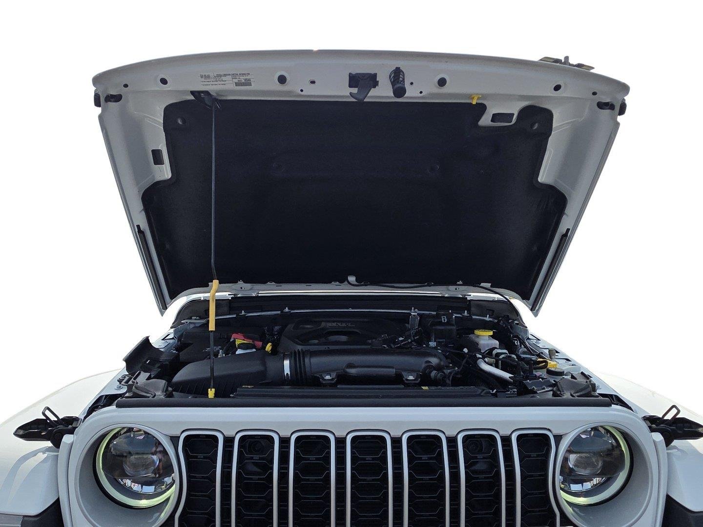 Used 2026 Bright White Clearcoat Jeep Sahara image 32