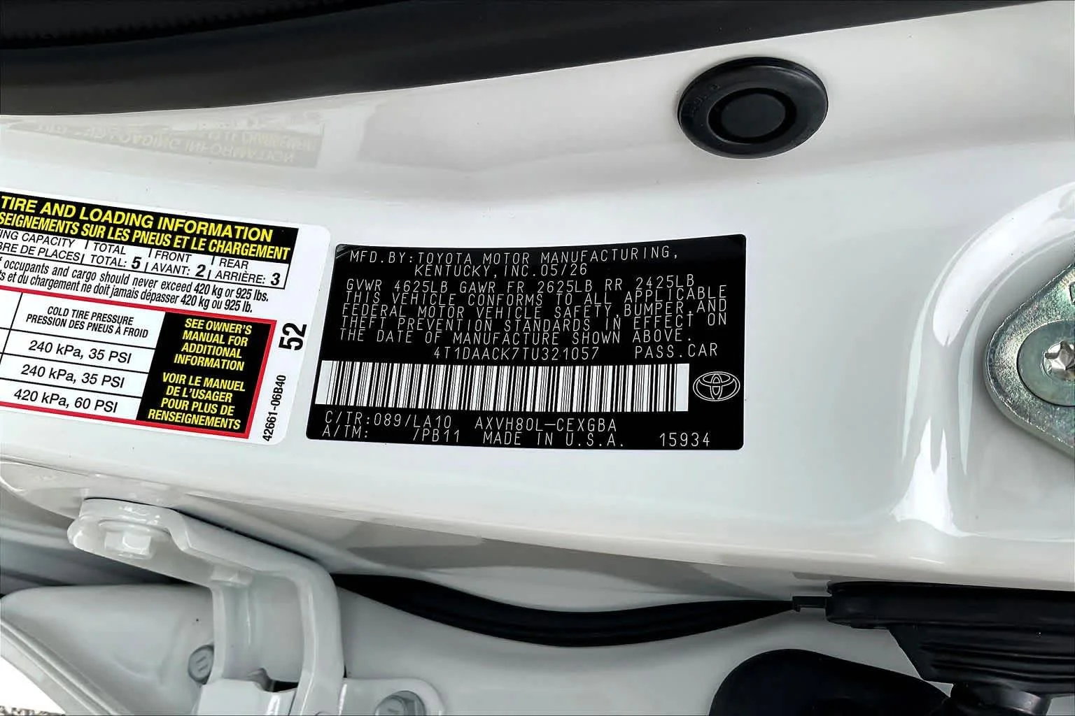 New 2026 Wind Chill Pearl Toyota XLE image 19