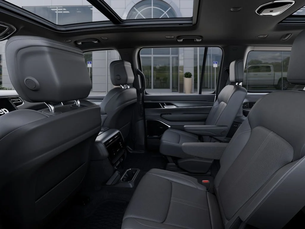 New 2026 High Gloss Black Exterior Paint Jeep Limited Altitude image 23