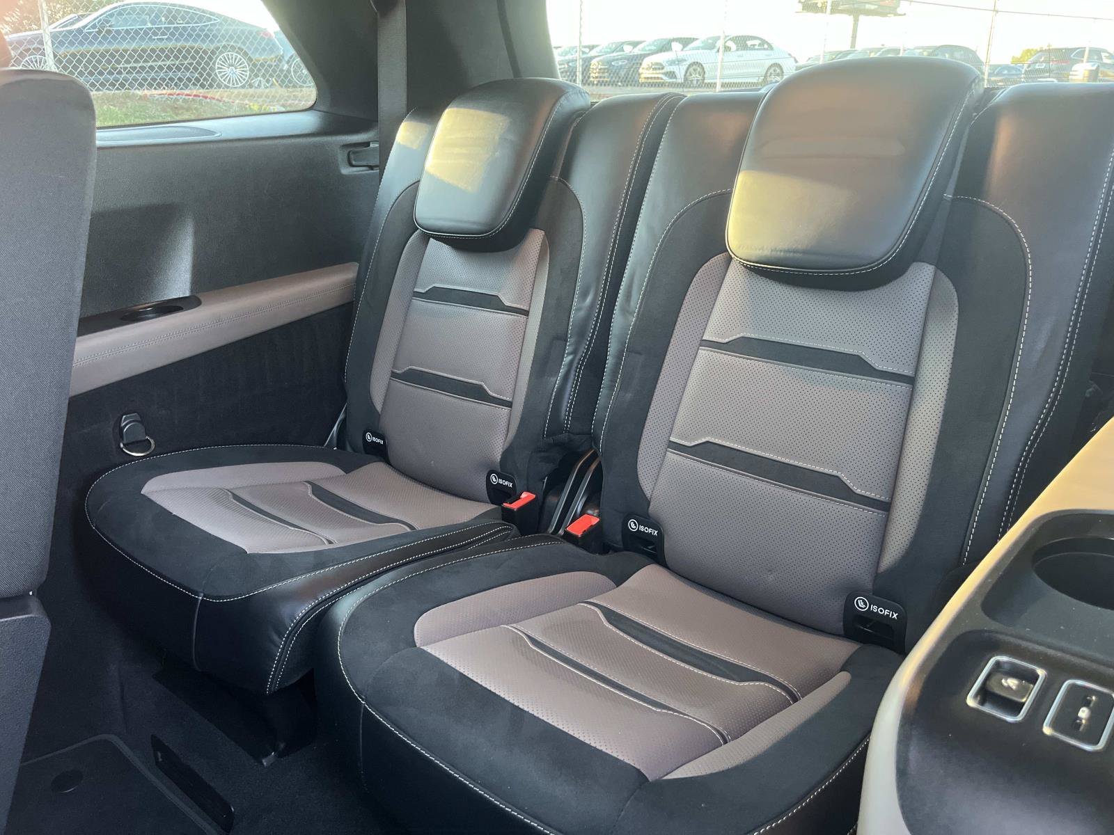 Certified Used 2021 Diamond White Metallic Mercedes-Benz GLS 63 AMG® image 18