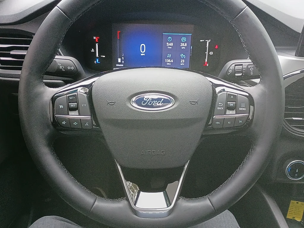 Used 2025 Oxford White Ford Active image 19