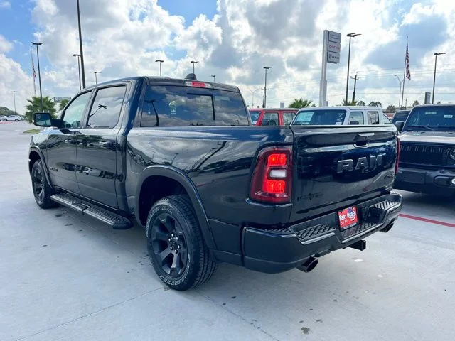 New 2026 Diamond Black Crystal Pearl-Coat Exterior Paint RAM Big Horn/Lone Star image 5