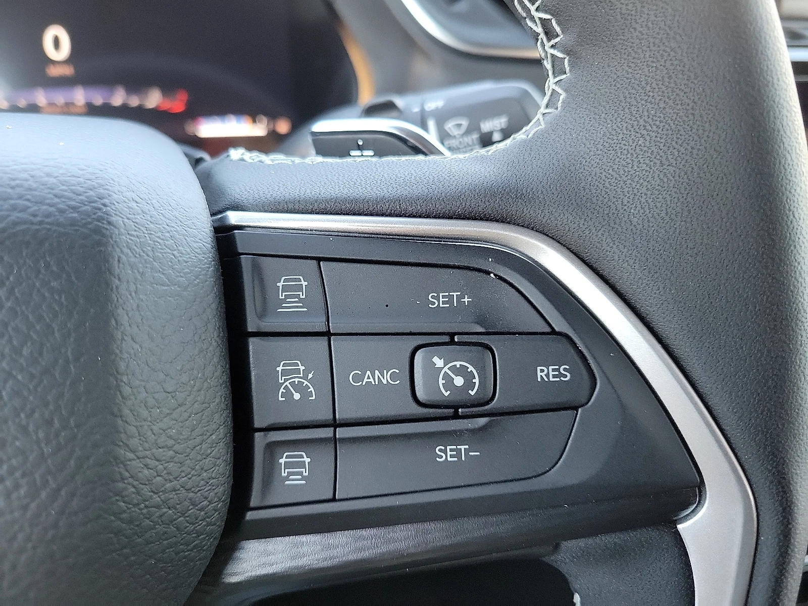 New 2025 PW7 Bright Whit Jeep L ALTITUDE X 4X4 image 19
