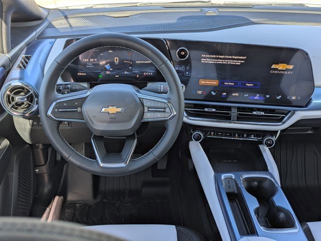 New 2026 Summit White Chevrolet LT image 4