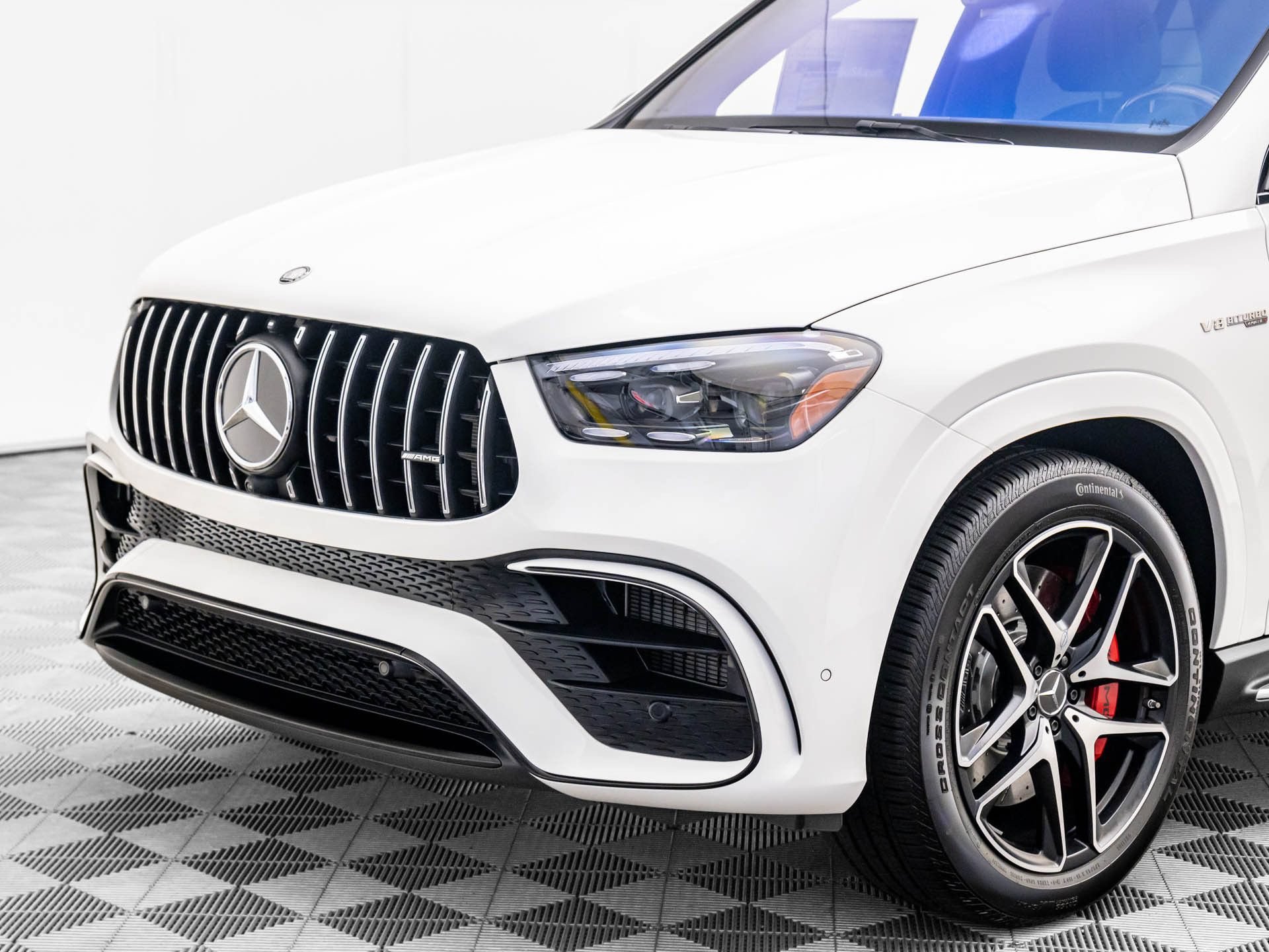 New 2026 Polar White Mercedes-Benz GLE 63 S AMG® image 76