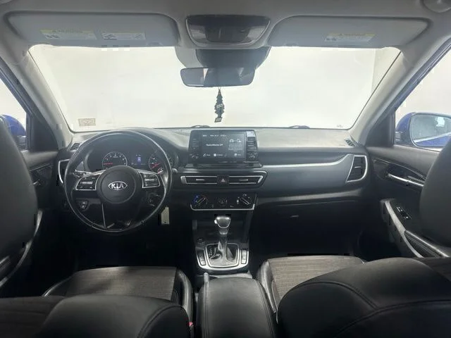 Used 2021 Blue Kia S image 18