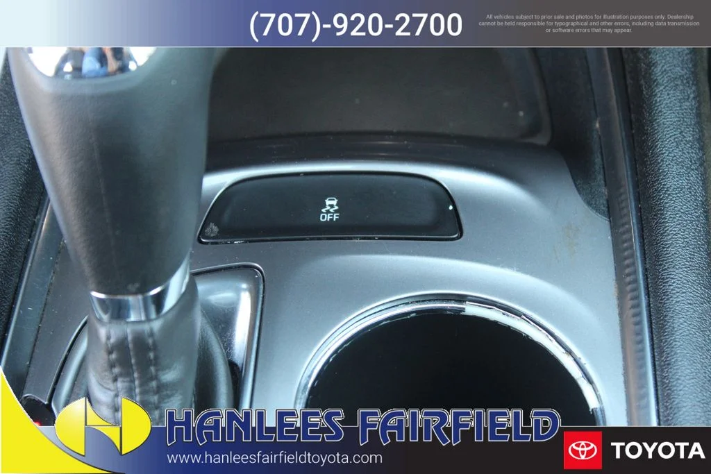 Used 2020 White Chevrolet LT image 20