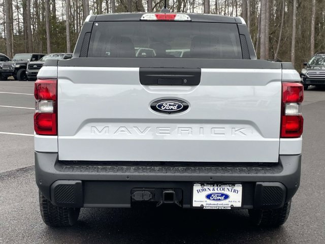New 2026 Space White Metallic Ford XLT image 41