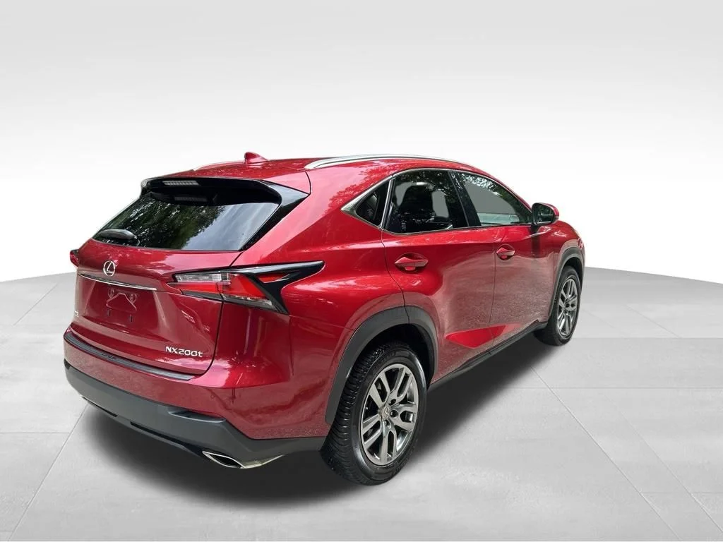 Used 2015 Red Lexus 200t image 5