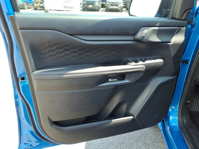 New 2026 Velocity Blue Metallic Ford XLT image 35