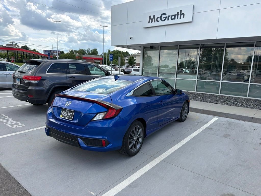 Used 2019  Honda EX image 4
