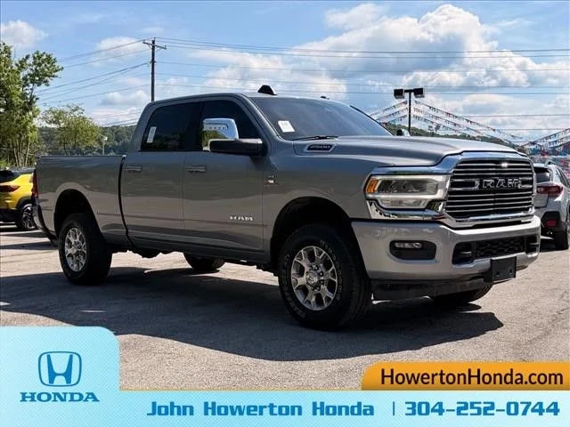 Used 2024 Silver Ram Laramie image 10