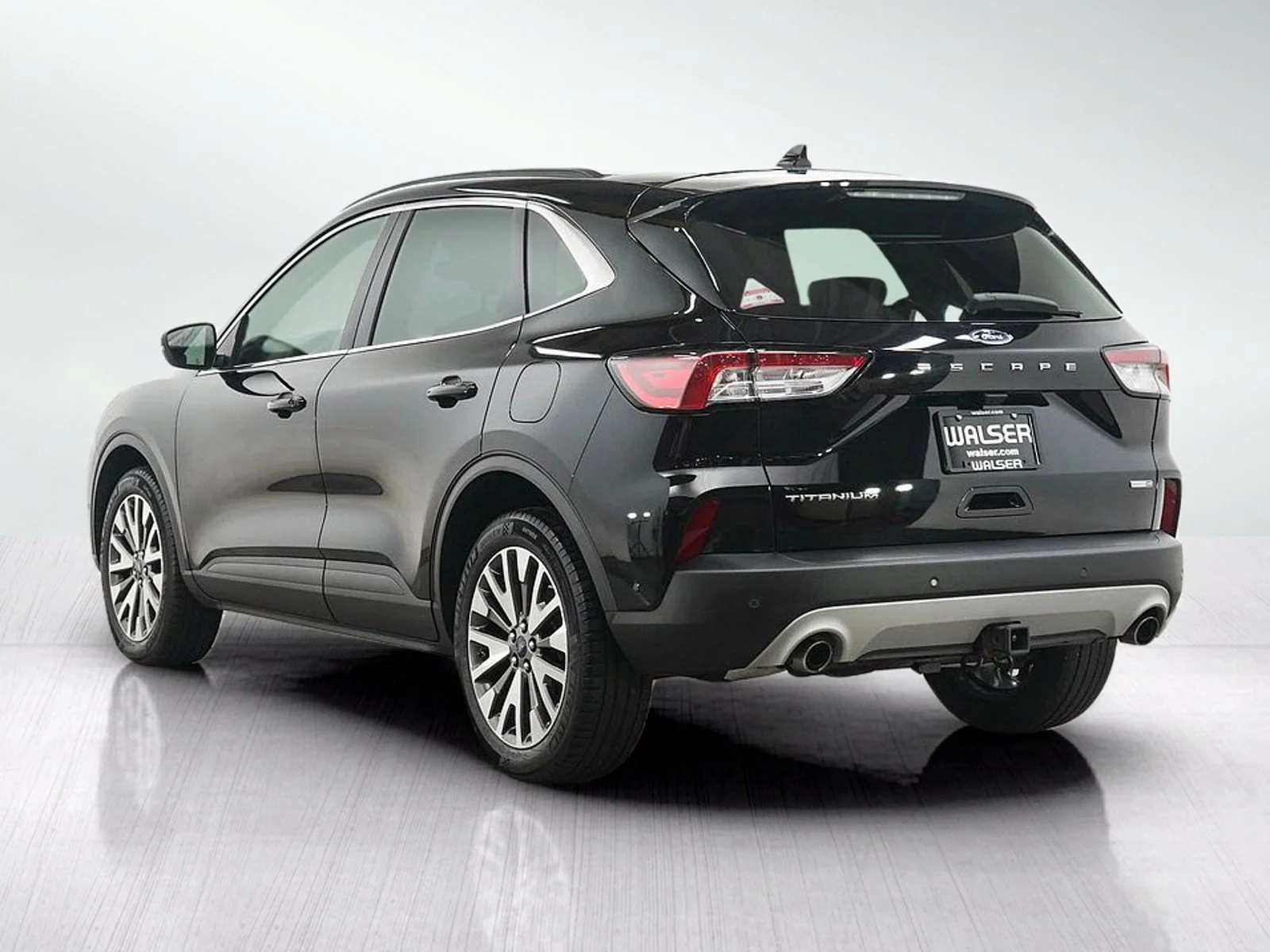 Used 2020 Black Metallic Ford Titanium image 3