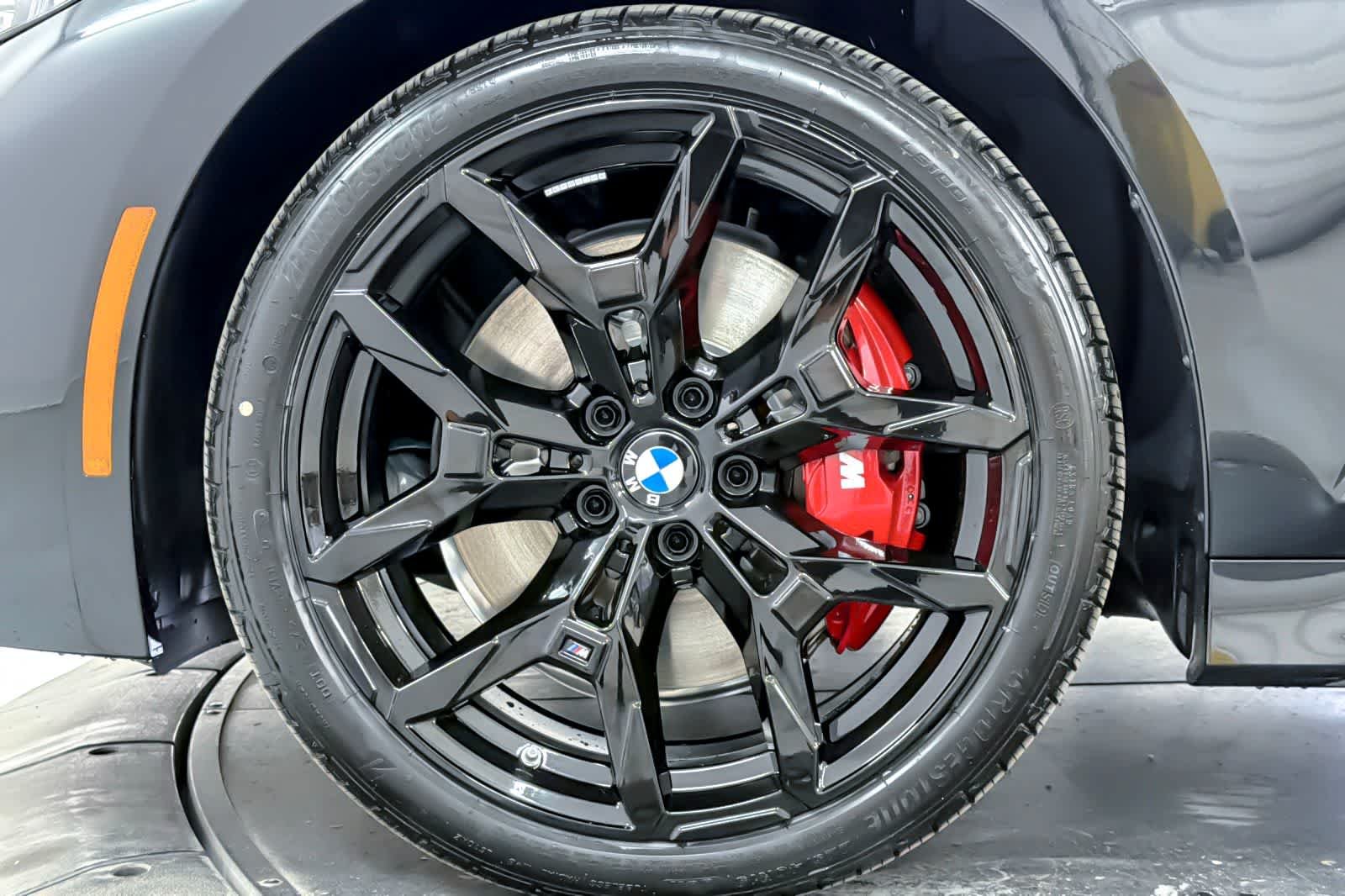 New 2026 Black Sapphire Metallic BMW 330i image 24