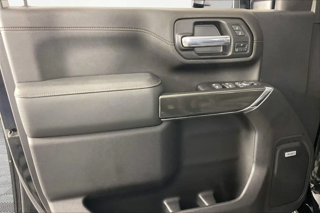 Certified Used 2023 ONYX BLACK GMC AT4 image 19