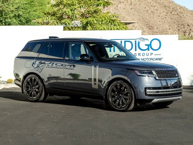 Certified Used 2024 Varesine Blue Metallic Land Rover SE image 4