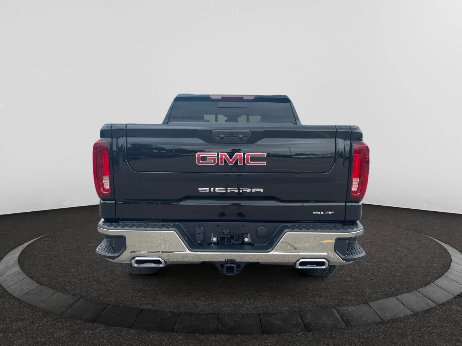 New 2026 Onyx Black GMC SLT image 4