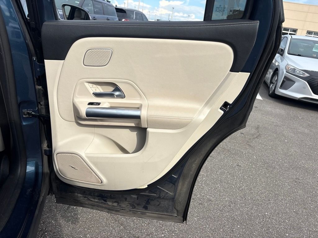 2023 Mercedes-Benz GLA Base - Photo 18