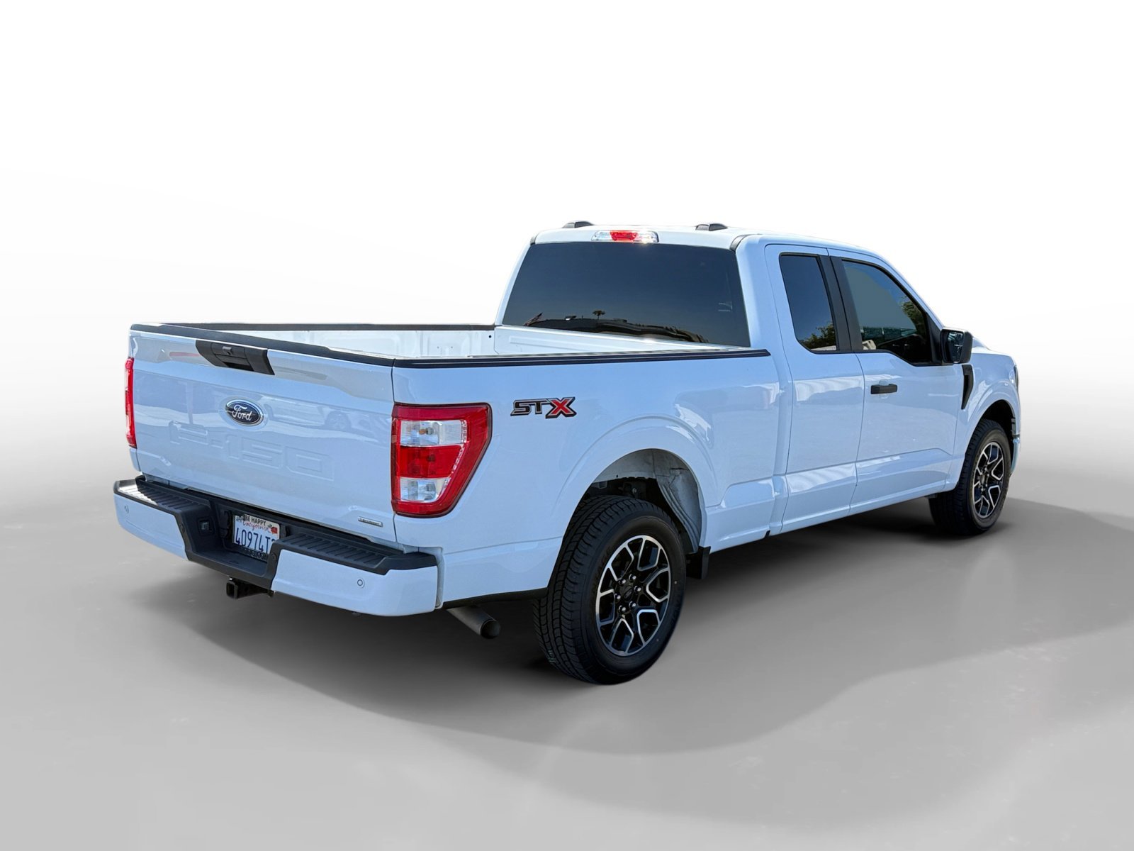 Certified Used 2023 Oxford White Ford XL image 5