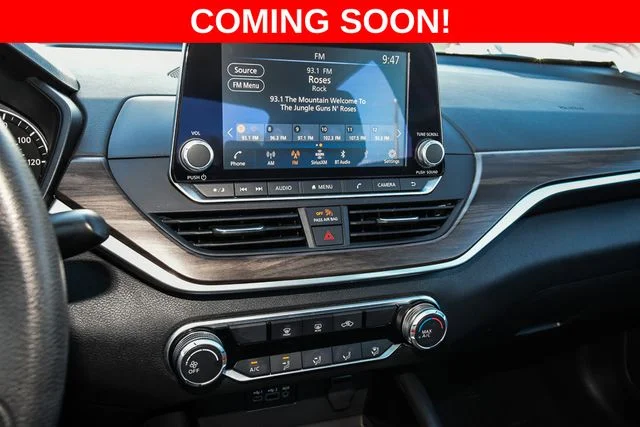 Used 2024 Gray Nissan 2.5 SV image 31