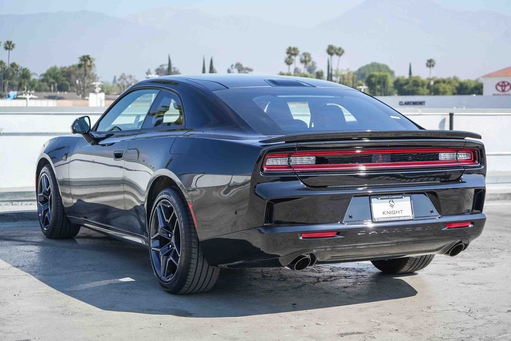 New 2026 Diamond Black Crystal Pearlcoat Dodge Scat Pack Plus image 9