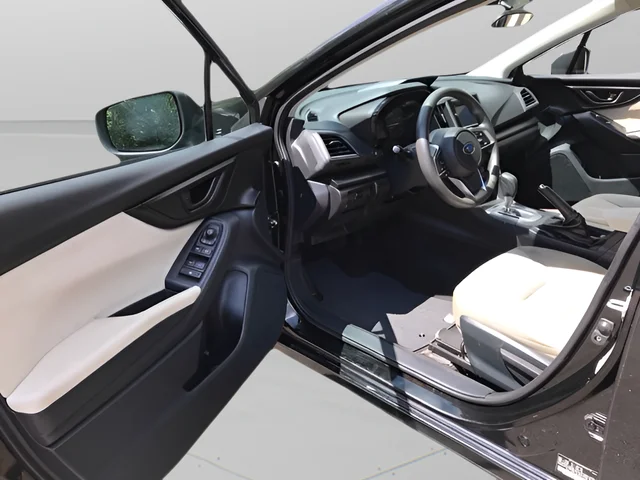 Used 2022 Black Subaru Base image 10