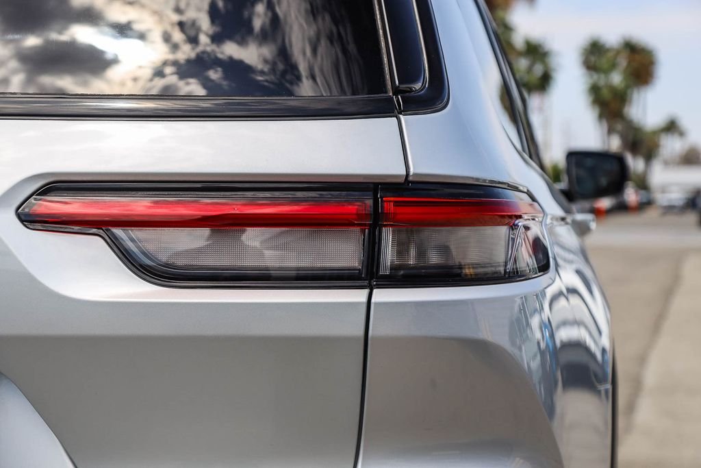 2024 Jeep Grand Cherokee L Altitude - Photo 7