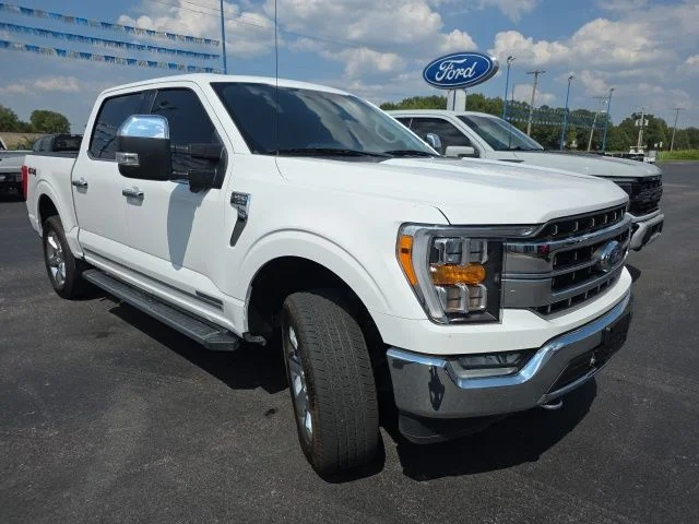 Used 2021 Oxford White Ford Lariat image 1