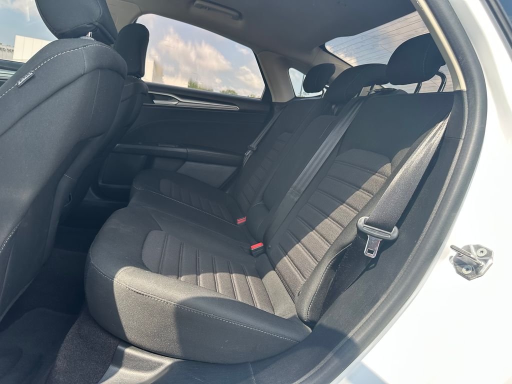 Used 2020 White Ford SE image 14