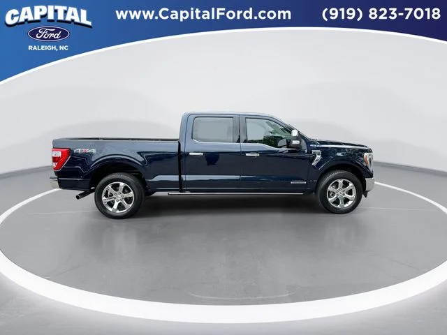 Used 2023 Blue Ford Lariat image 9