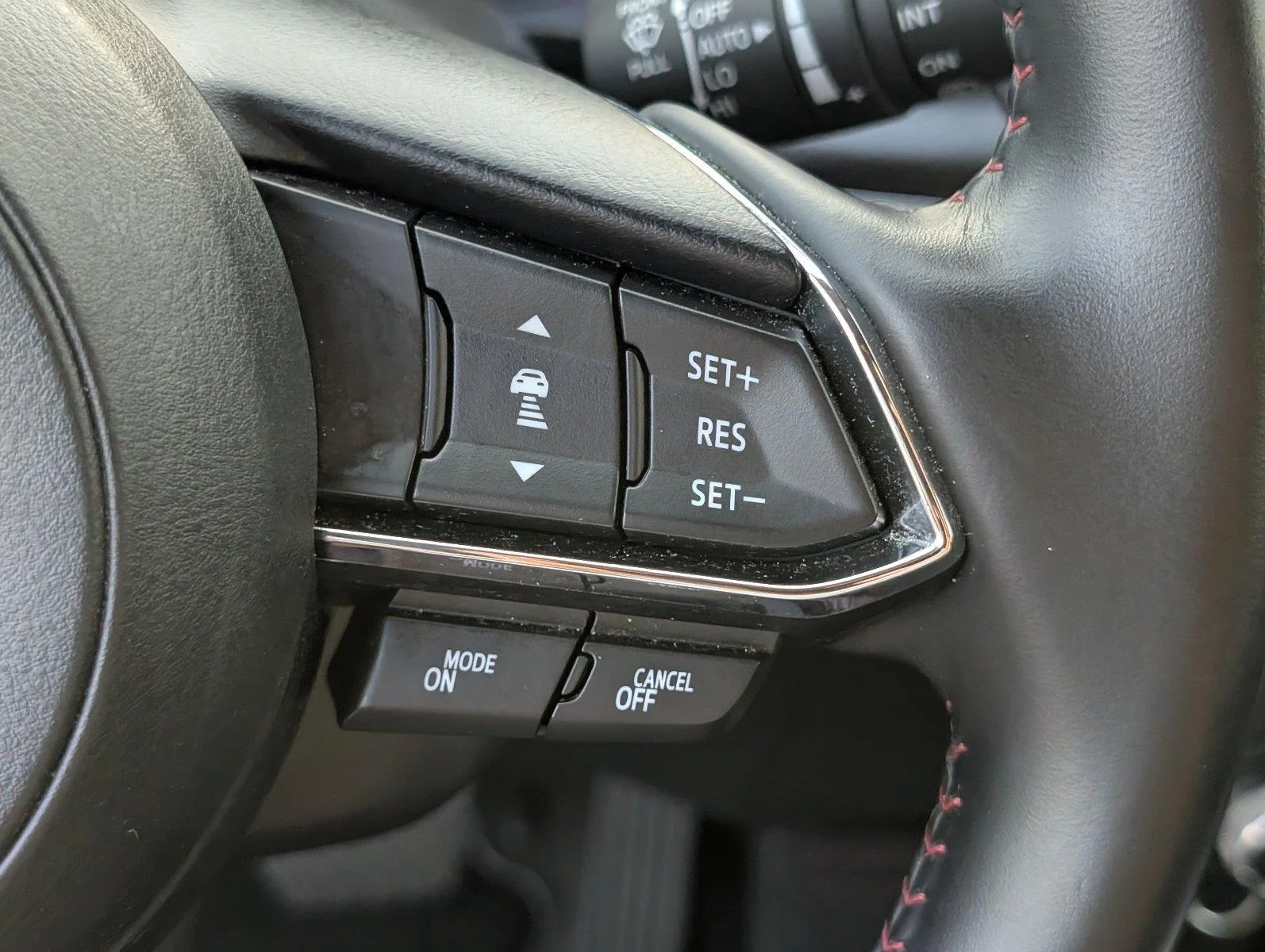 Used 2025 Polymetal Gray Metallic Mazda 2.5 S Carbon Edition image 30