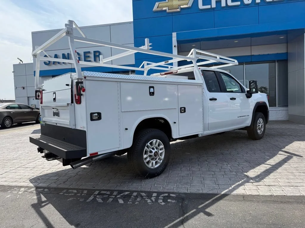 New 2026 Summit White GMC Pro image 12