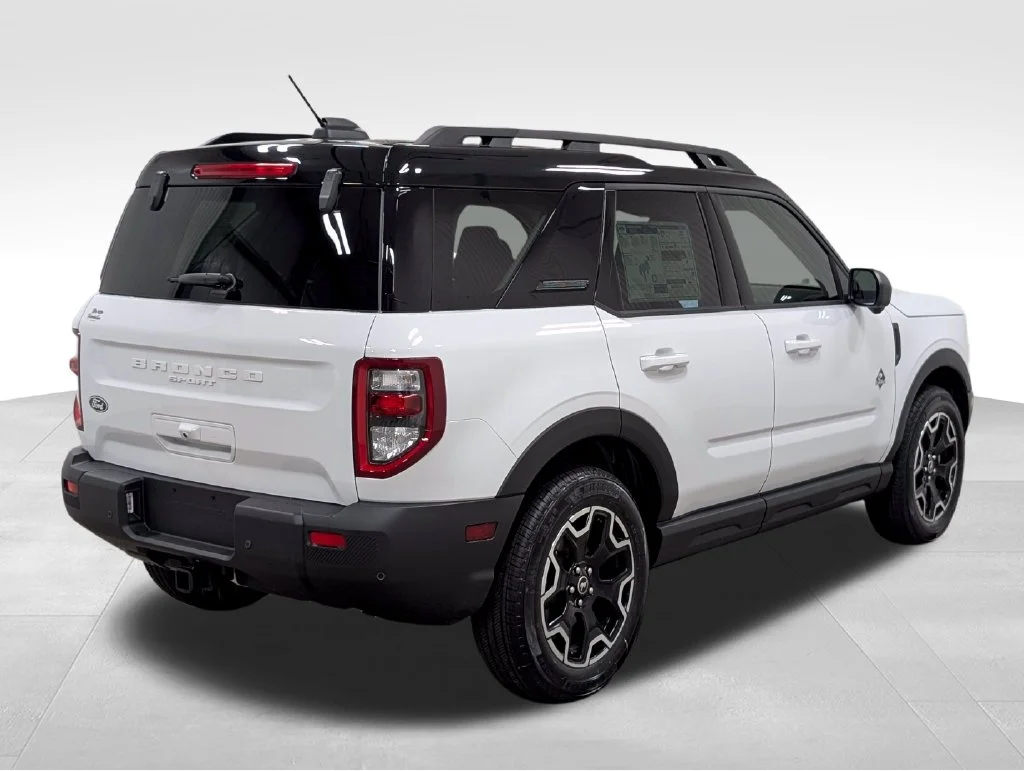 New 2026 Oxford White Ford Outer Banks® image 20