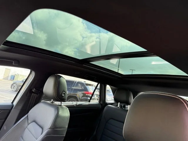 New 2026 Silver Volkswagen 2.0T SEL image 12