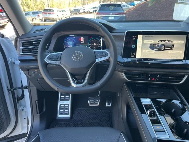 2026 Volkswagen Atlas SEL Premium R-Line - Photo 17
