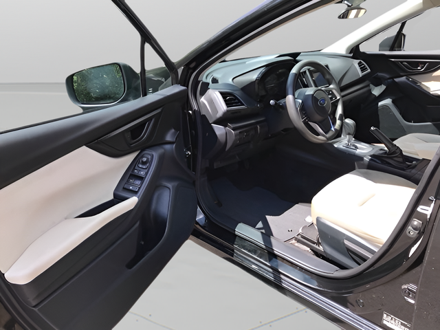 Used 2022 Black Subaru Base image 10