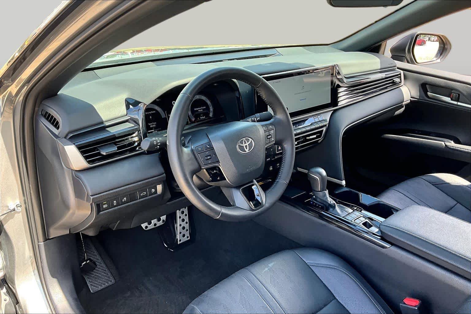 Used 2025 Heavy Metal/Midnight Black Metallic Toyota XSE image 18