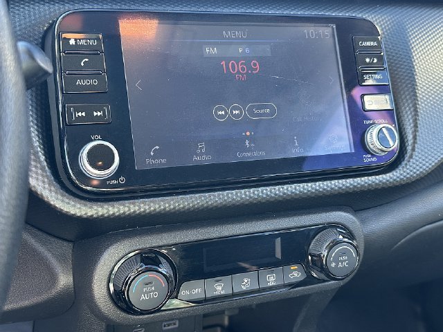 Used 2022 Red Nissan SV image 30