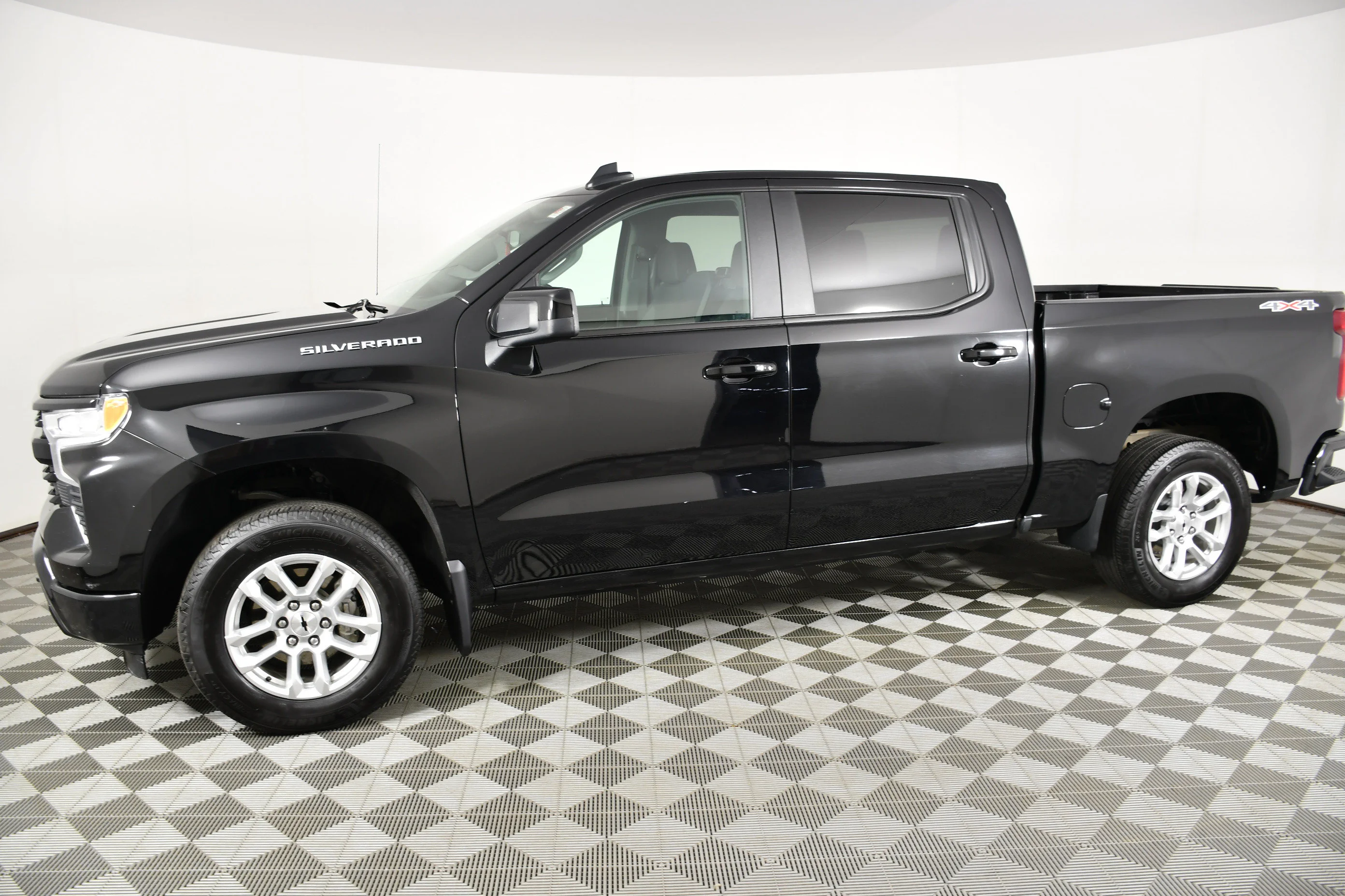 Used 2026 Black Chevrolet RST image 9