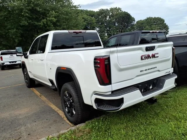 2026 GMC Sierra 2500HD AT4 - Photo 4