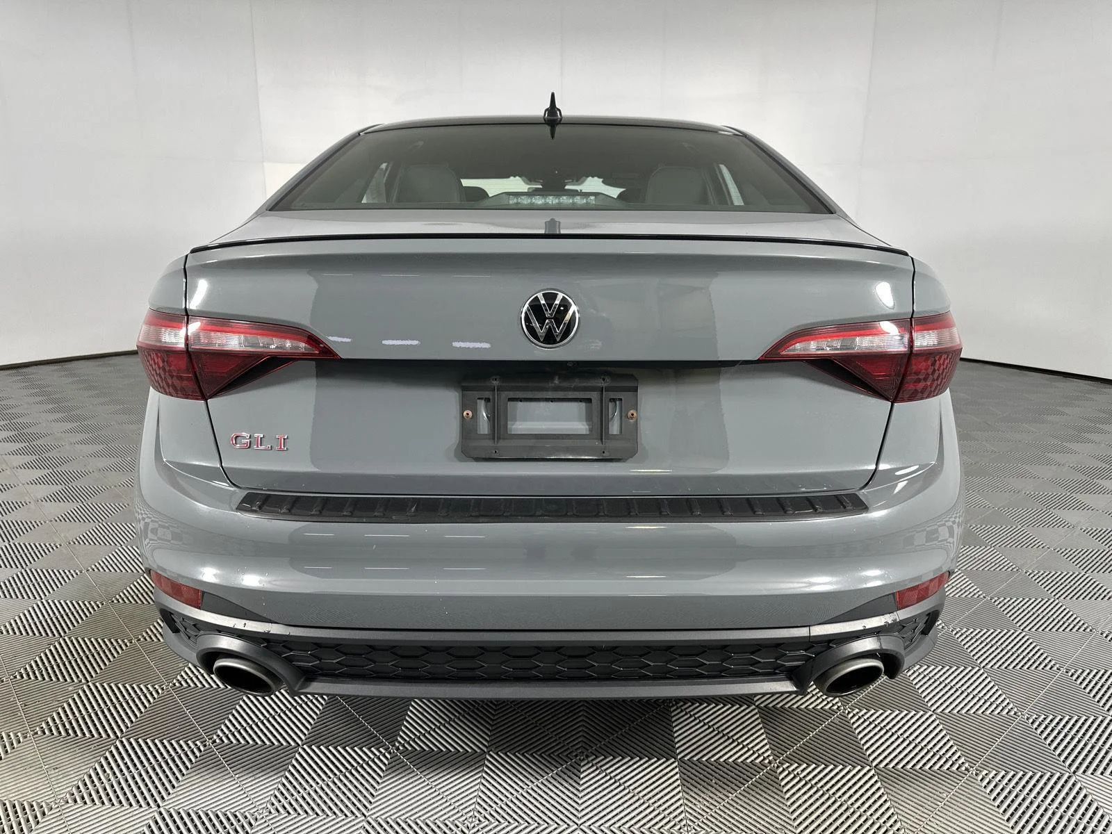 Used 2022 Pure Gray w/Black Roof Volkswagen Autobahn image 24