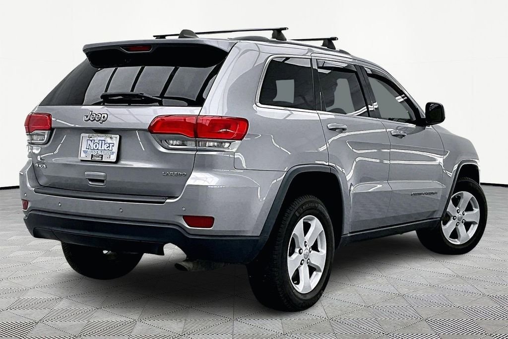 Used 2018 Jeep Grand Cherokee Laredo E with VIN 1C4RJFAG7JC124138 for sale in Kansas City